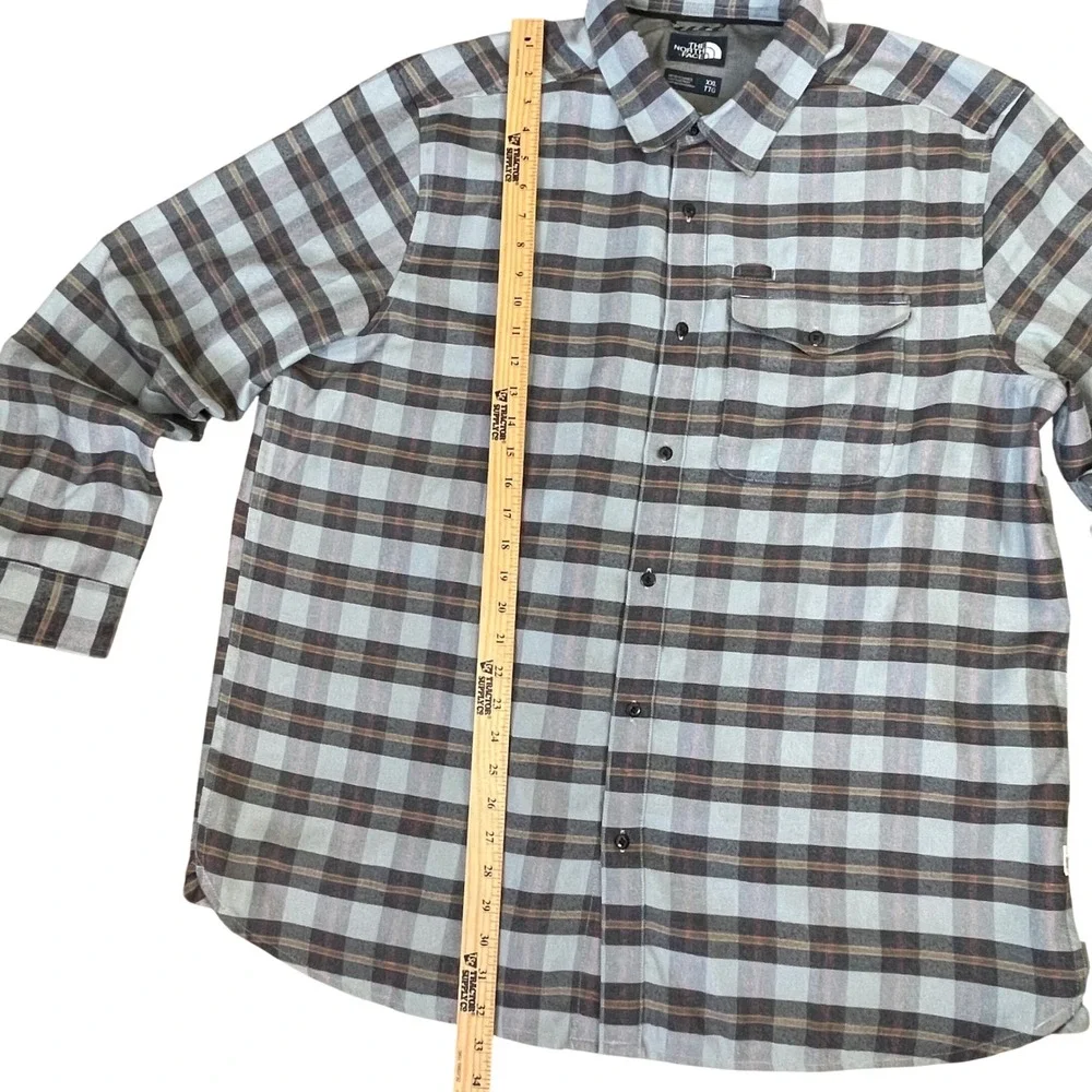 The North Face Mens XXL Blue Plaid Flannel Long Sleeve Button‎ Down Shirt Logo